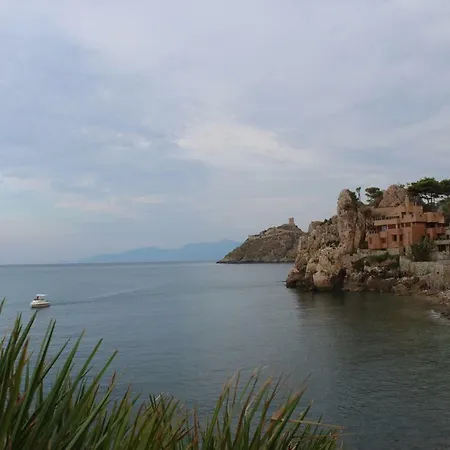 Costa Grande * Altavilla Milicia